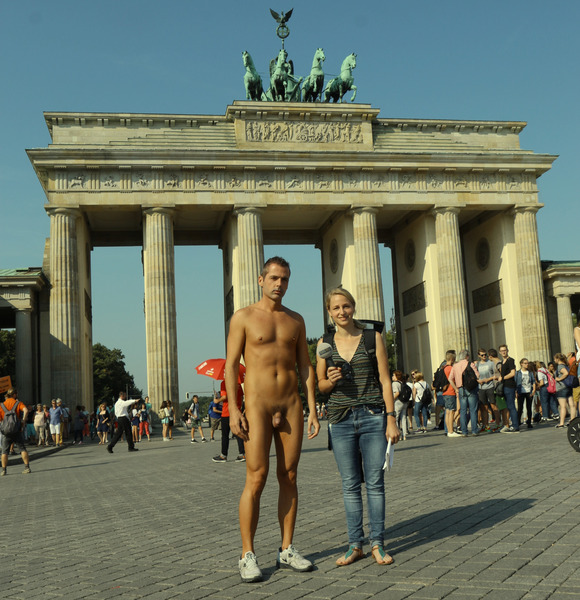 Der Nackte in Berlin